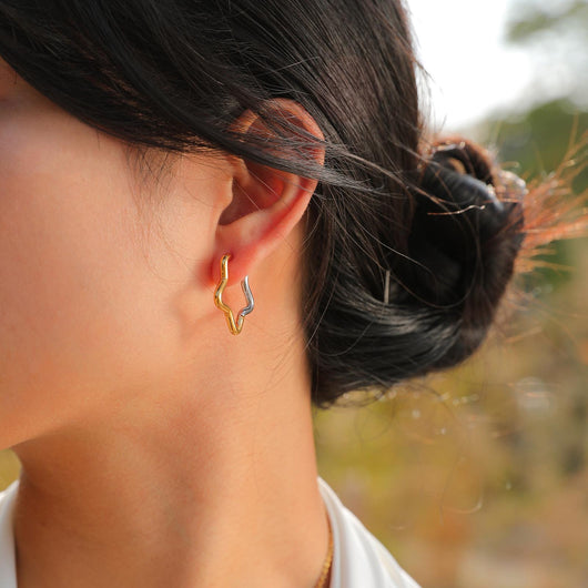 Aretes Dorados Degradados en Acero Titanio - Diseño Exclusivo Hipoalergénico - Image 17