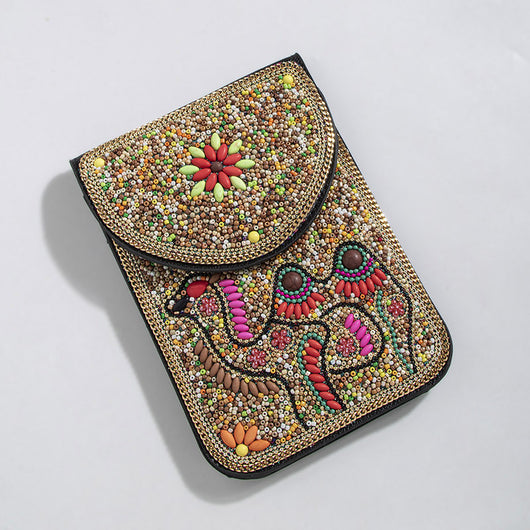 Bolsa Bohemia para Celular con Cuentas y Concha Marina - Image 36