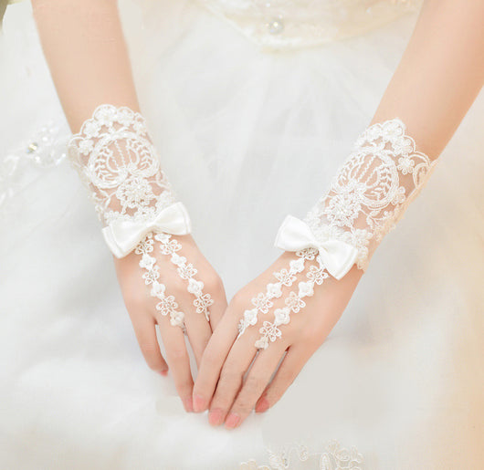 Guantes Cortos de Novia con Cuentas - Accesorios de Boda - Image 10
