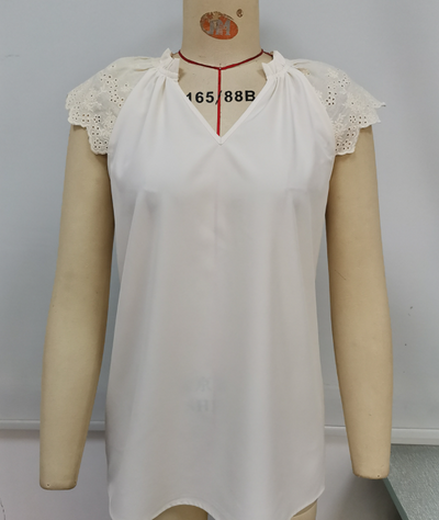 Blusa Sin Mangas Cuello V con Costuras Decorativas - Image 10