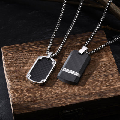 Placa Militar de Titanio y Fibra de Carbono - Dije Personalizable para Hombre - Image 8