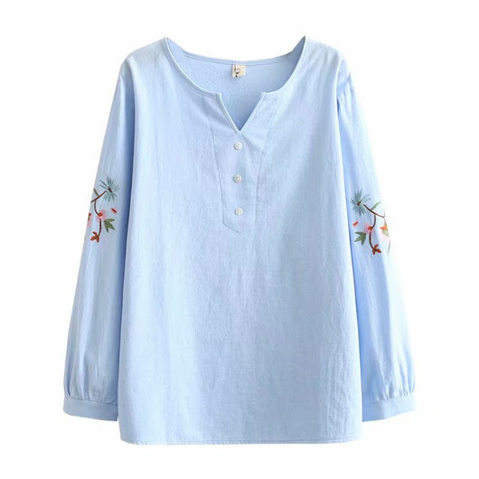 Camisa V-neck con Bordado y Botones en Manga - Image 5