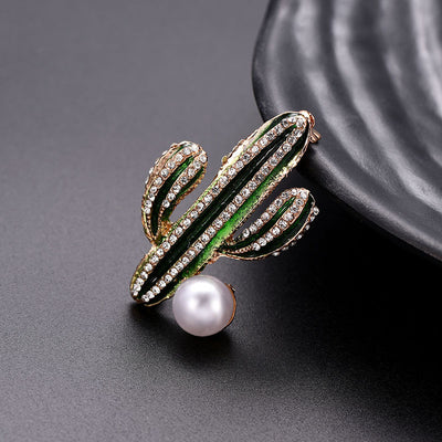 Broche Cactus Perla con Brillantes - Accesorio Versátil y Deslumbrante - Image 4