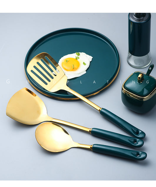 Set de 7 Utensilios de Cocina en Acero Inoxidable y Silicona Premium - Image 10
