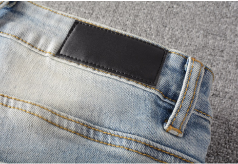 Jeans Skinny Ajustados con Algodón Elástico y Efecto Desgastado - Image 6