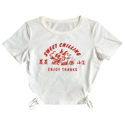 Playera Estampada Ajustada con Cintura Descubierta y Detalle de Jaula - Image 4