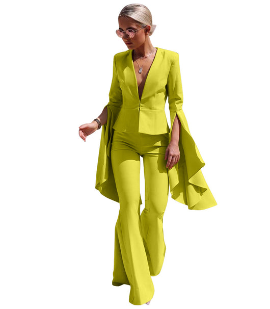 Traje de Pantalón Acampanado con Mangas Oversized Irregulares - Image 2