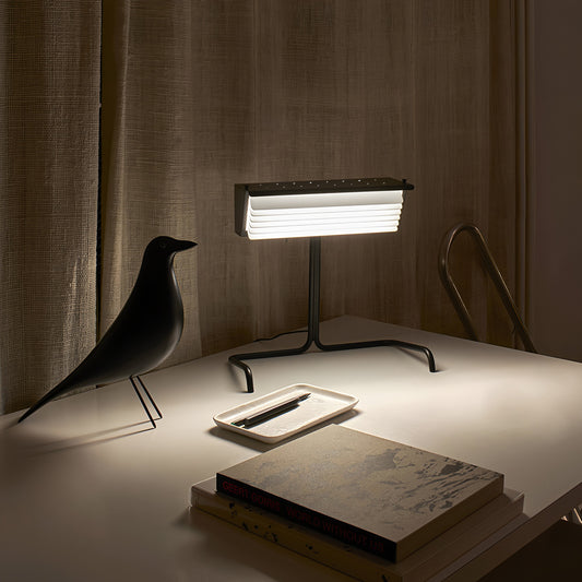 Lámpara de Mesita Nórdica Minimalista para Dormitorio - Image 2