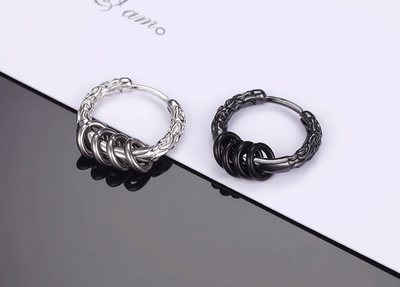 Aretes de Plata Esterlina para Hombre con Diseño de Aro Dorado - Image 8