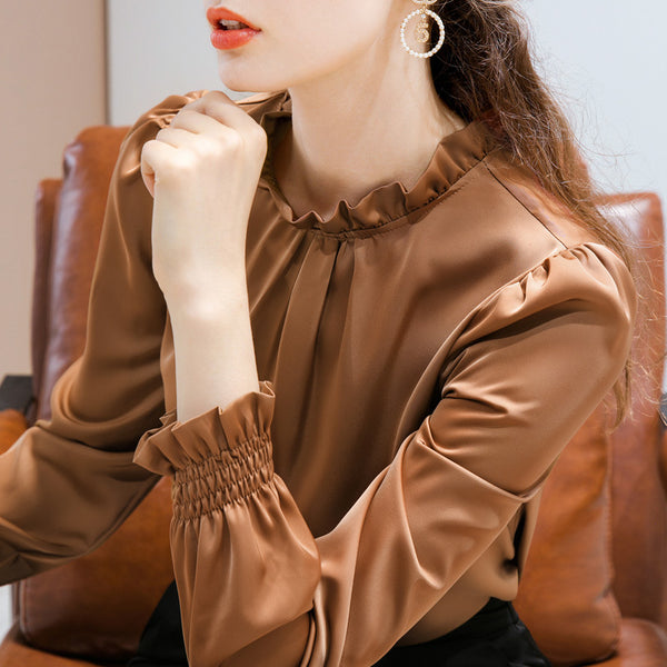 Blusa de Satén con Mangas Voluminosas y Volantes