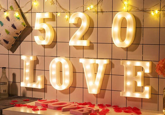 Letras LED Luminosas para Decoración del Hogar - Image 21