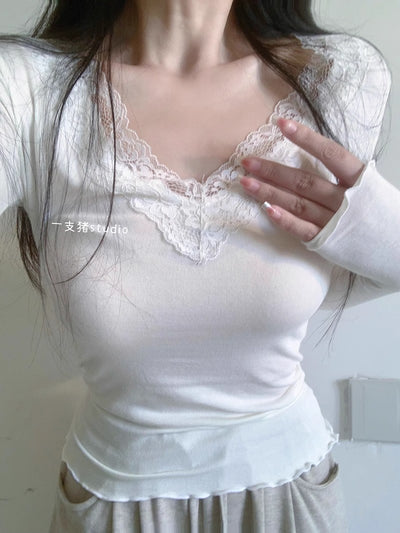 Blusa Base Elegante de Encaje con Cuello en V y Manga Larga - Image 29