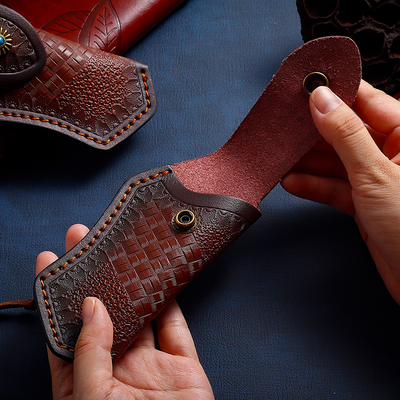 Estuche de Almacenamiento para Cuchillos en Cuero Vacuno Grabado - Image 4