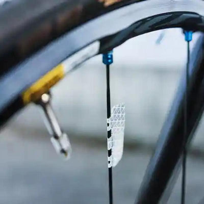Clips Reflectantes para Radios de Bicicleta - Seguridad Nocturna - Image 4