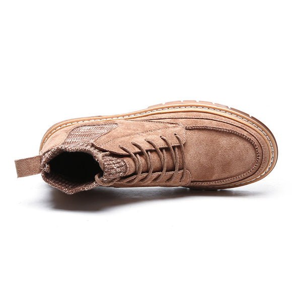 Calcetines de Moda Martin Tipo Alto para Hombre con Diseño Voluminoso