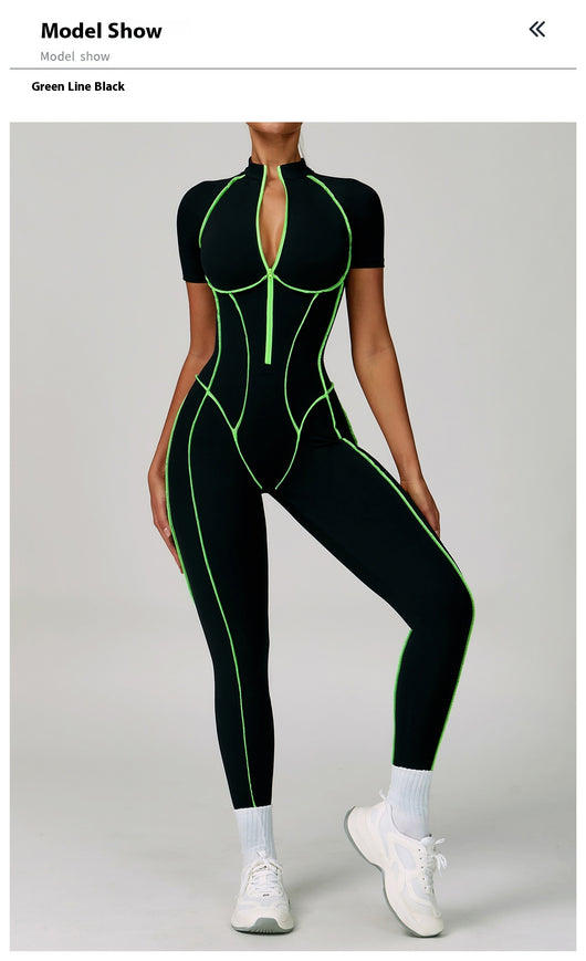 Jumpsuit Deportivo con Espalda Abierta y Detalles en Contraste - Image 26