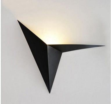 Lámpara de Pared Triangular para Dormitorio y Estudio - Image 12