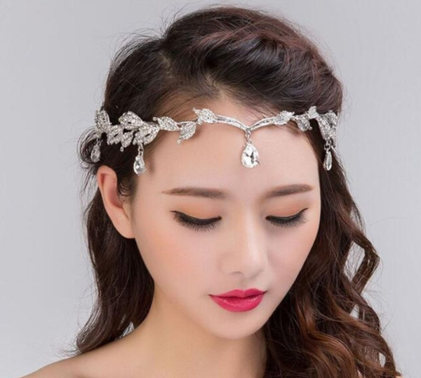 Colgante de cejas con brillantes de cristal