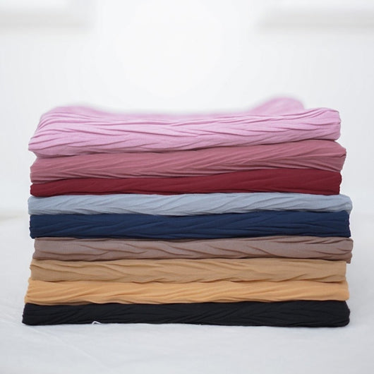Hijab Chiffón Plisado con Efecto Perla - Capa Versátil - Image 38