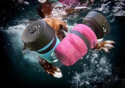 Pink and black foldable pet water bottle with integrated bowl, shown extended and collapsed, with a dog drinking. - Image 4