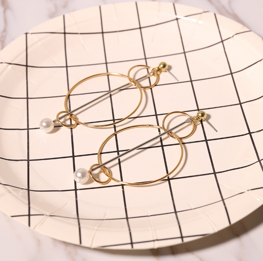 Aretes Geométricos Dorados y Plateados - Diseño Moderno Trendy - Image 6