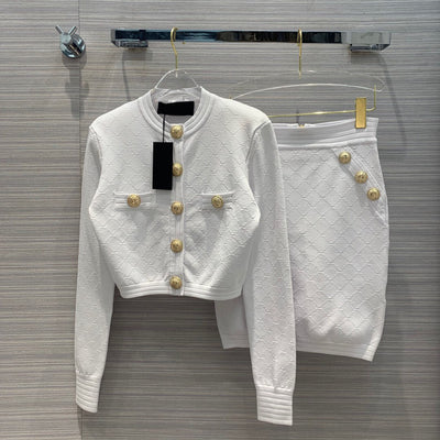 Chaqueta Corta Tejida con Hombreras y Botones a Presión - Patrón Cuadros Diamante - Image 8