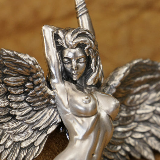Dije Ángel de Plata Esterlina con Halo Celestial - Image 11