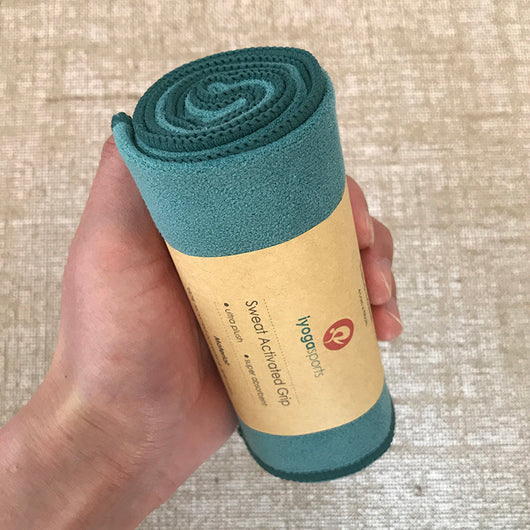 Toalla Cuadrada Absorbente para Yoga y Fitness - Image 19