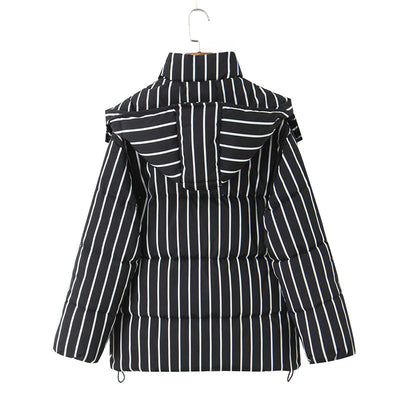 Abrigo de Algodón Negro con Rayas y Capucha para Mujer - Image 20
