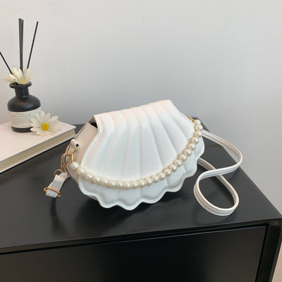 Bolsa Mensajera Minimalista para Mujer - Bandolera de Concha - Image 3