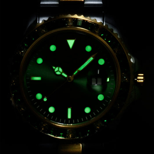 Reloj de Acero Inoxidable para Hombre con Diamantes y Esfera Luminosa - Image 20