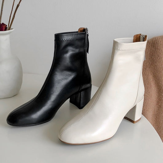Botas Cortas de Cuero con Cierre Trasero y Tacón Robusto para Mujer - Image 4