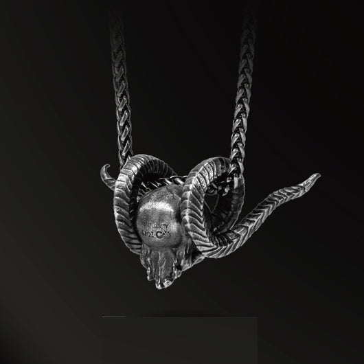 Colgante de Plata 925 con Incrustaciones de Oro 18k Estilo Punk - Image 2