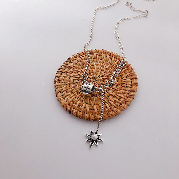 Collar Estrella de Ocho Puntas con Borla Plateada - Estilo Retro Personalizado