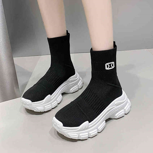 Botas Deportivas de Suela Gruesa con Altura Aumentada y Tecnología Flyknit - Image 5
