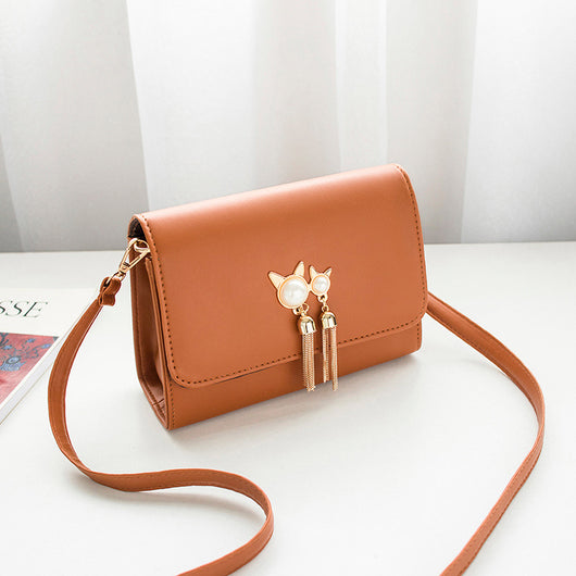 Bolso Bandolera Cuadrado con Flecos y Hombro Asimétrico - Image 16