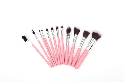 Set de 12 Brochas de Maquillaje Profesional con Estuche - Image 13