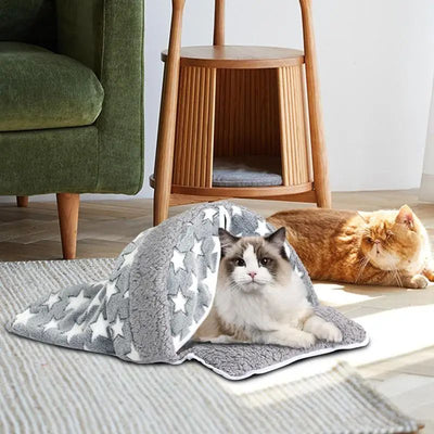 Cama Nido Térmico para Gatos - Saco de Invierno Acogedor con Diseño de Cueva - Image 9