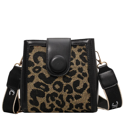 Pañuelo Cuadrado Pequeño Estampado Leopardo a Cuadros - Image 10
