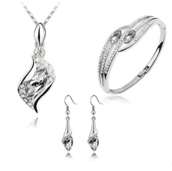 Conjunto de Joyería de Cristal Austriaco Angel Elf - Aretes, Collar y Pulsera - Image 17