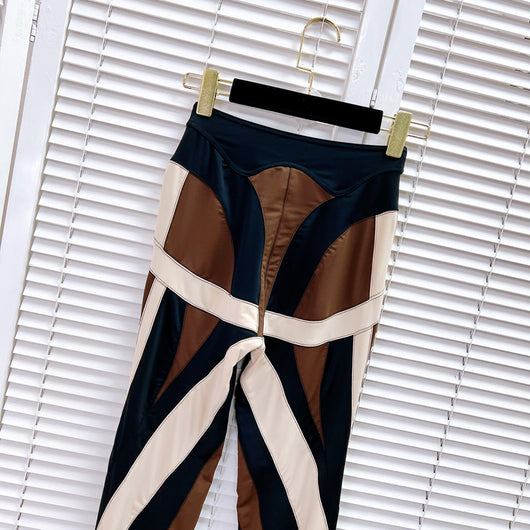 Leggings Deportivos con Malla y Costuras Decorativas para Mujer - Image 7