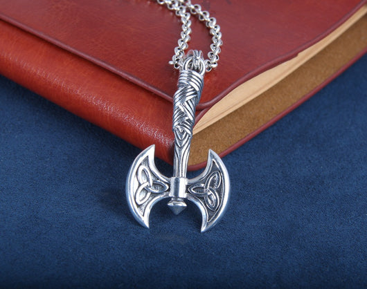 Colgante Hacha Vikinga en Plata Pura - Image 8