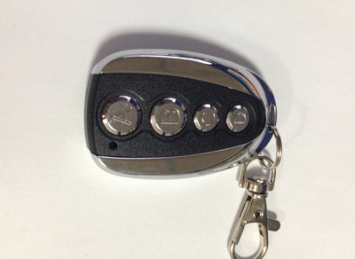 Control Remoto Inalámbrico de 4 Botones con Carcasa Metálica Negra - Image 2