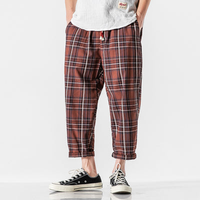 Pantalones Casuales a Cuadros Estilo Asiático con Detalles Desgastados - Image 7