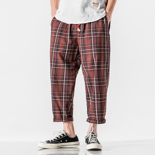 Pantalones Casuales a Cuadros Estilo Asiático con Detalles Desgastados - Image 7