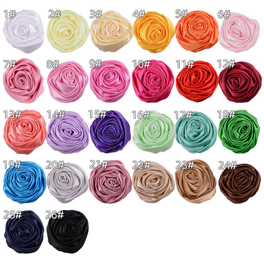 Broche Floral de Rosas 3D en Satén para Novia y Eventos Especiales - Image 2