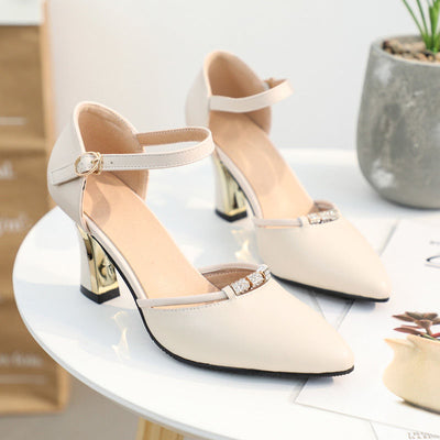 Sandalias de Tacón Medio con Hebilla y Detalles Texturizados - Image 3