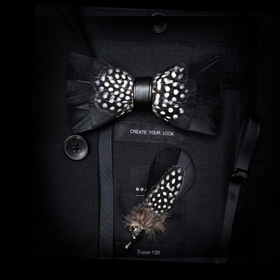 Pajarita de Plumas Elegante - Image 7