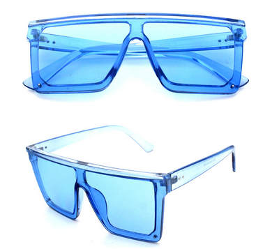 Large-frame square sunglasses with a tortoiseshell pattern frame and gradient brown lenses, shown from front and side. - Image 17
