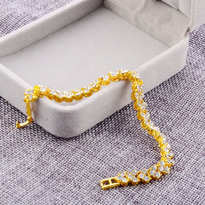Pulsera Perforada Minimalista - Image 3